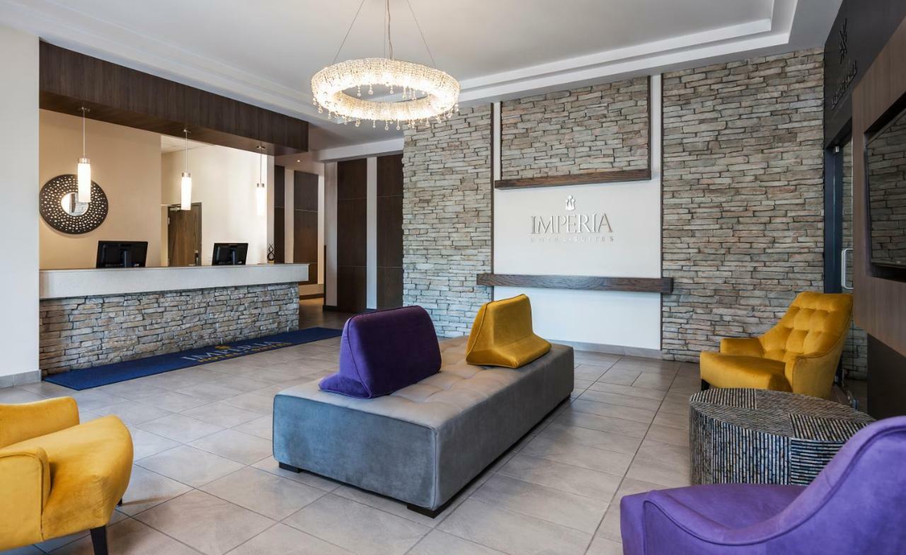 Imperia Hotel Et Suites テルボンヌ エクステリア 写真