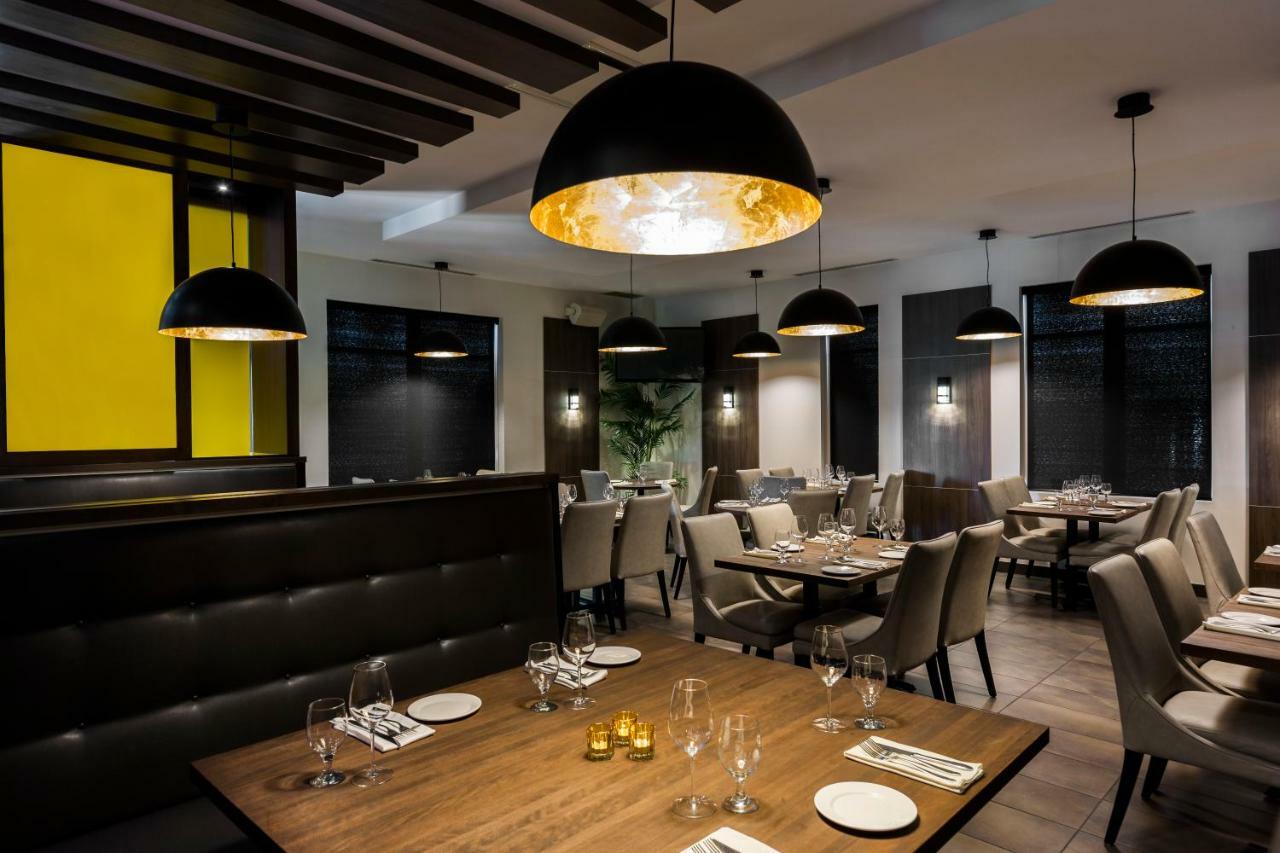 Imperia Hotel Et Suites テルボンヌ エクステリア 写真